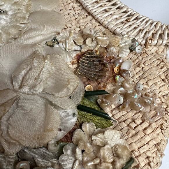Vintage 1960 Caron Straw Wicker Round Seashell Embellished Purse Handbag Beige - Picture 14 of 14